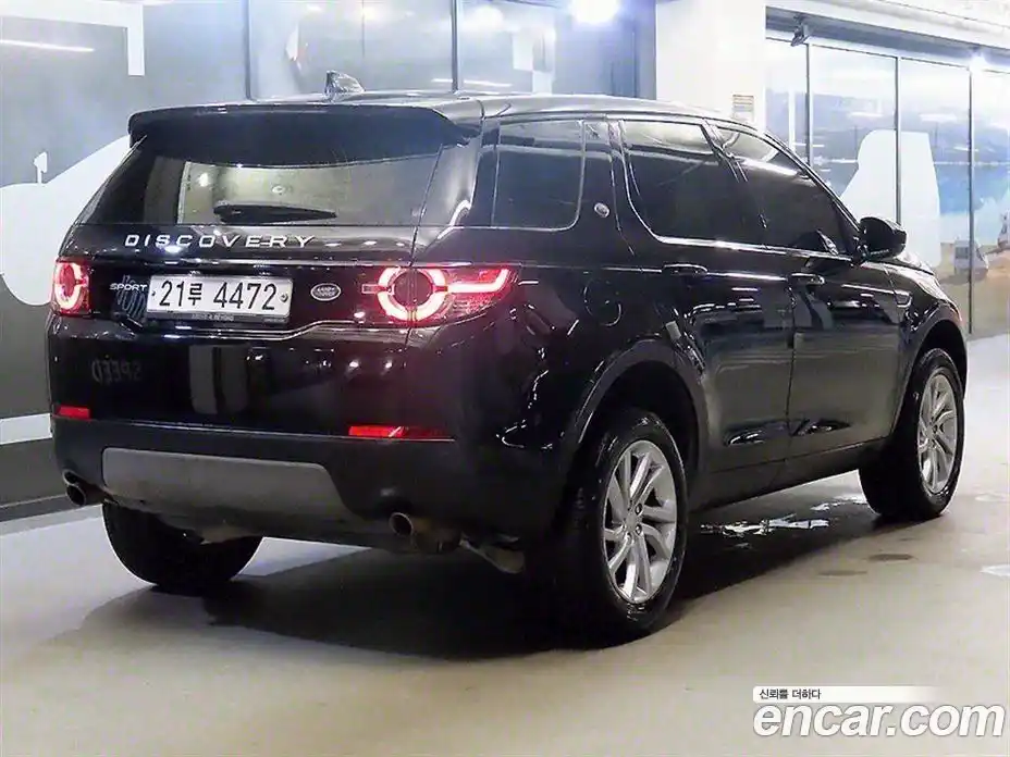 Land Rover Discovery Sport 2018 2.0 Автомат в Москве № 166847, фото 3