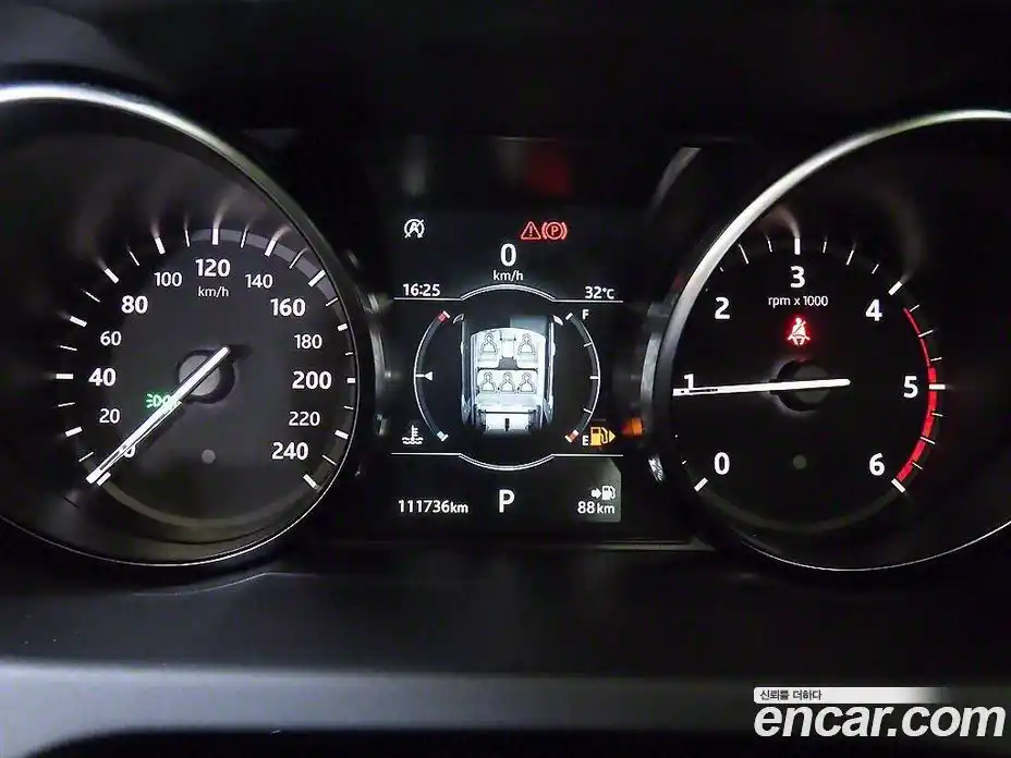 Land Rover Discovery Sport 2018 2.0 Автомат в Москве № 166847, фото 10