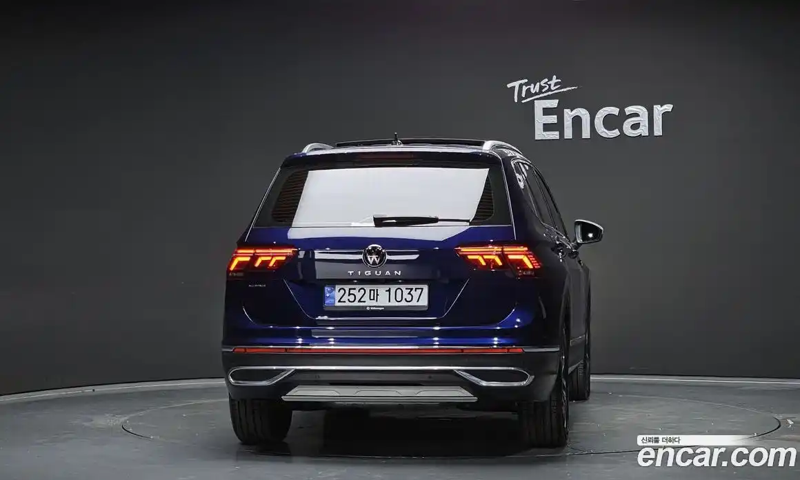 Volkswagen Tiguan 2023 2.0 Автомат в Москве № 168403, фото 11