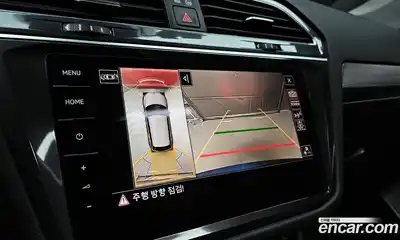 Volkswagen Tiguan 2023 2.0 Автомат в Москве № 168403, миниатюра 5