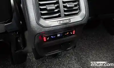 Volkswagen Tiguan 2023 2.0 Автомат в Москве № 168403, миниатюра 9