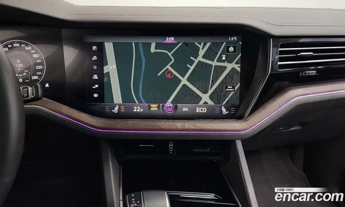 Volkswagen Touareg 2023 3.0 Автомат в Москве № 168593, фото 17