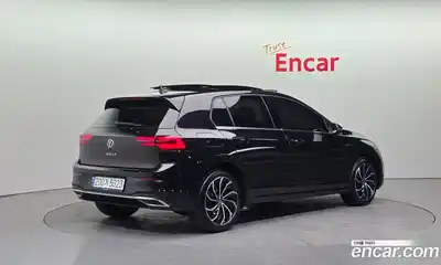 Volkswagen Golf 2023 2.0 Автомат в Москве № 168599, миниатюра 4