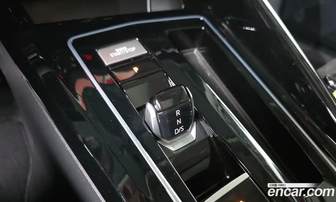 Volkswagen Golf 2023 2.0 Автомат в Москве № 168599, фото 9