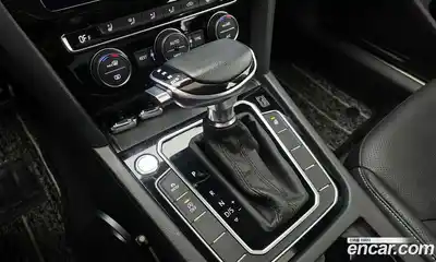 Volkswagen Arteon 2020 2.0 Автомат в Москве № 168999, миниатюра 9