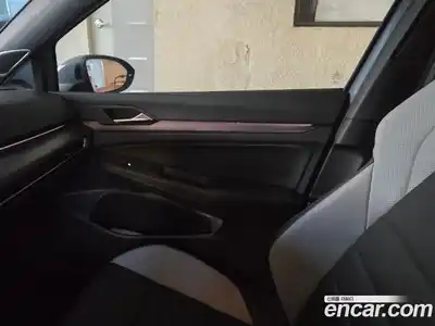 Volkswagen Golf 2025 2.0 Автомат в Москве № 169132, миниатюра 10