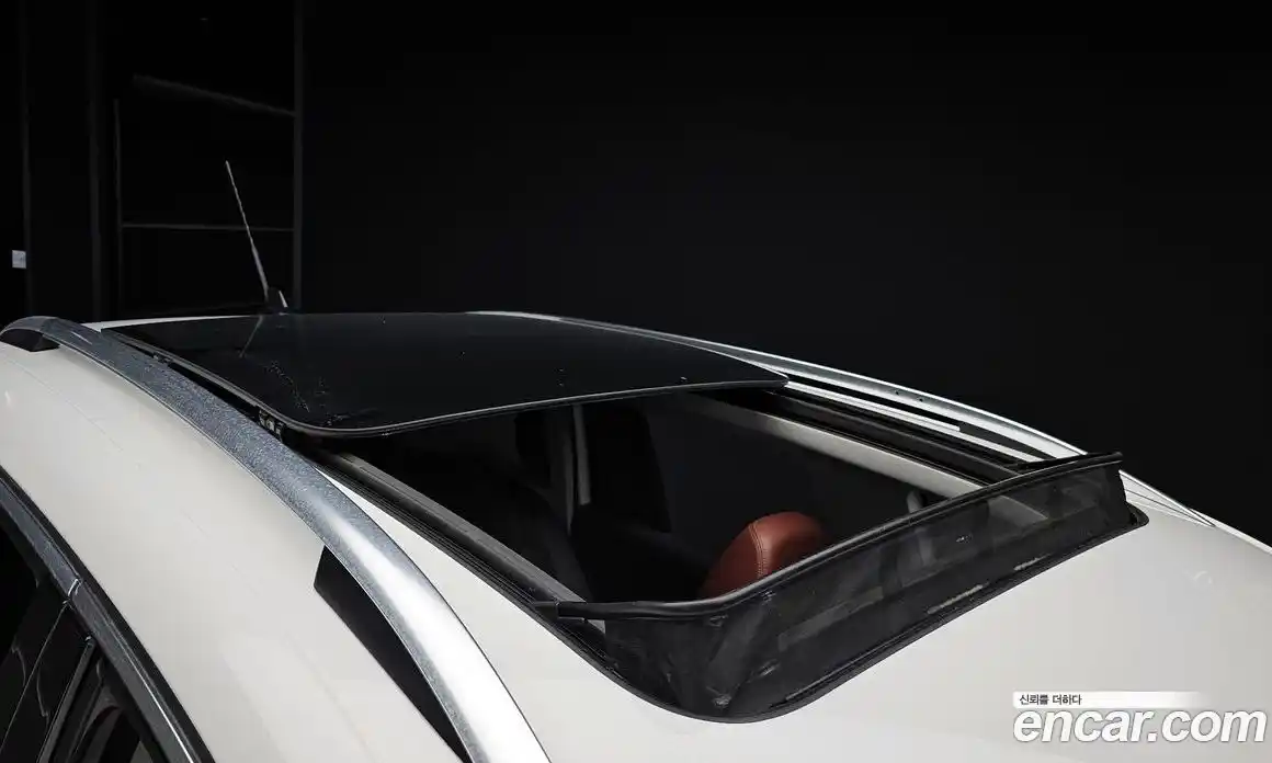 Volkswagen Tiguan 2011 2.0 Автомат в Москве № 173051, фото 19