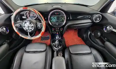Mini Cooper 2015 1.5 Автомат в Москве № 174468, миниатюра 2