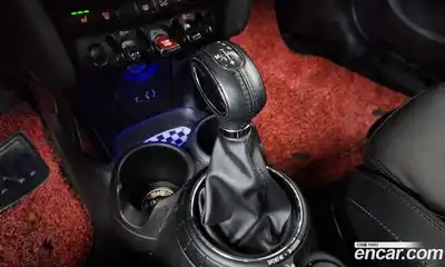 Mini Cooper 2015 1.5 Автомат в Москве № 174468, миниатюра 3