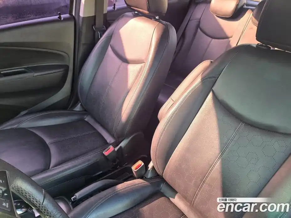 Chevrolet Spark 2017 1.0 Автомат в Москве № 175745, фото 18