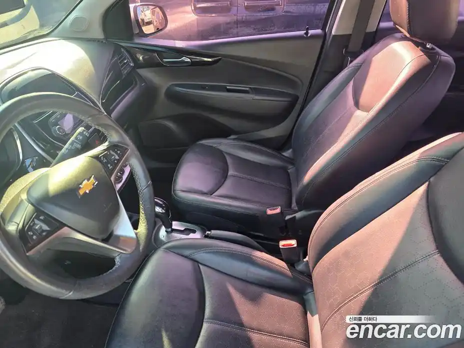 Chevrolet Spark 2017 1.0 Автомат в Москве № 175745, фото 10