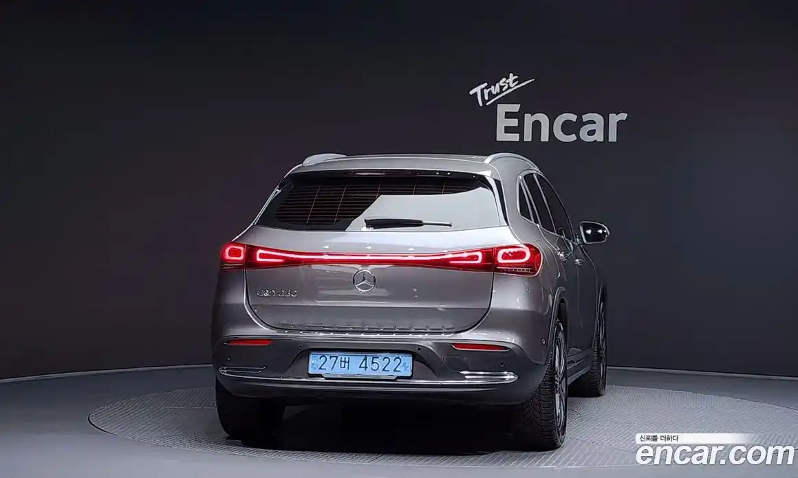 Mercedes-Benz EQA 2021 0.2 Автомат в Москве № 177437, фото 13