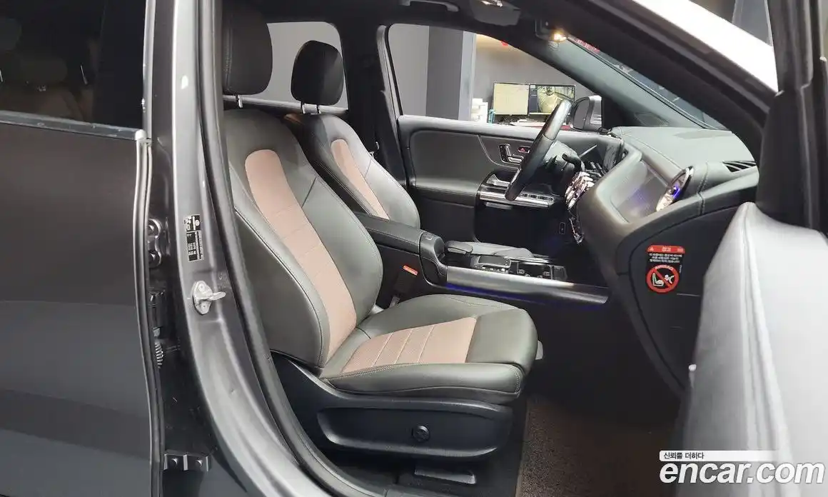 Mercedes-Benz EQA 2021 0.2 Автомат в Москве № 177437, фото 17