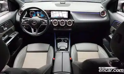 Mercedes-Benz EQA 2021 0.2 Автомат в Москве № 177437, миниатюра 2