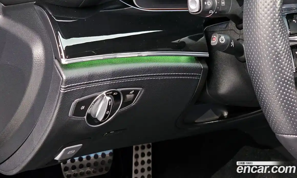 Mercedes-Benz AMG GT 2022 3.0 Автомат в Москве № 182250, фото 14