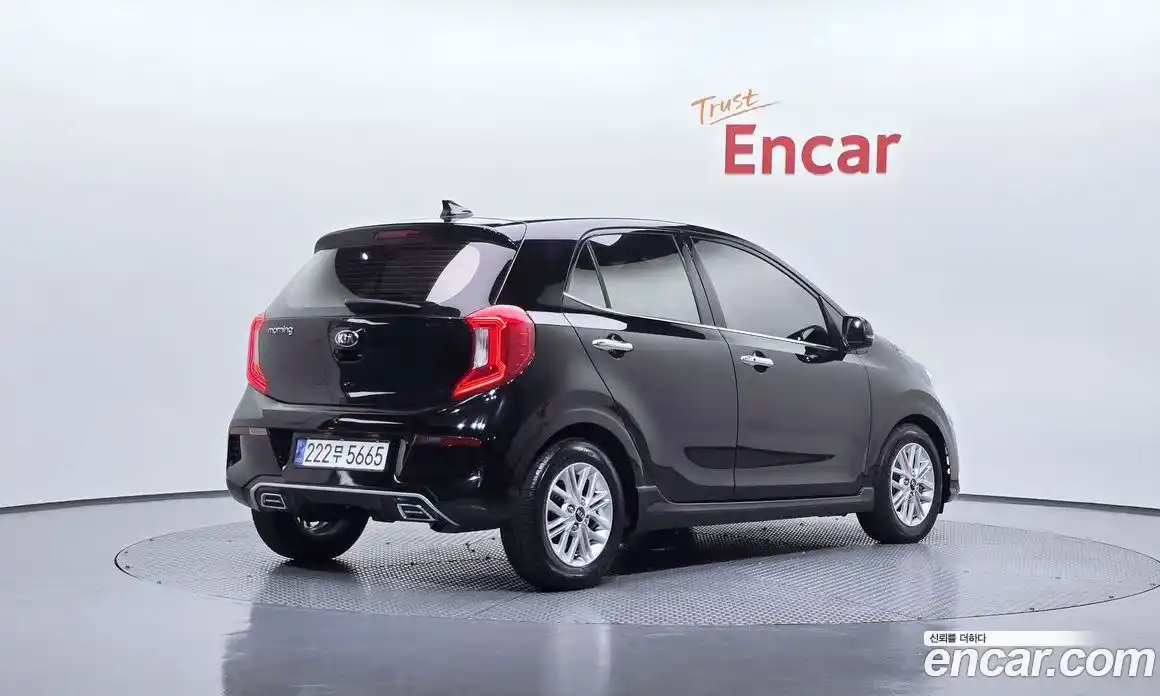 Kia Morning 2021 1.0 Автомат в Москве № 18926, фото 1