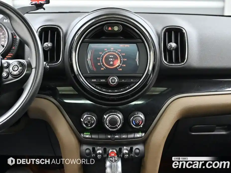 Mini Countryman 2018 2.0 Автомат в Москве № 189593, фото 14