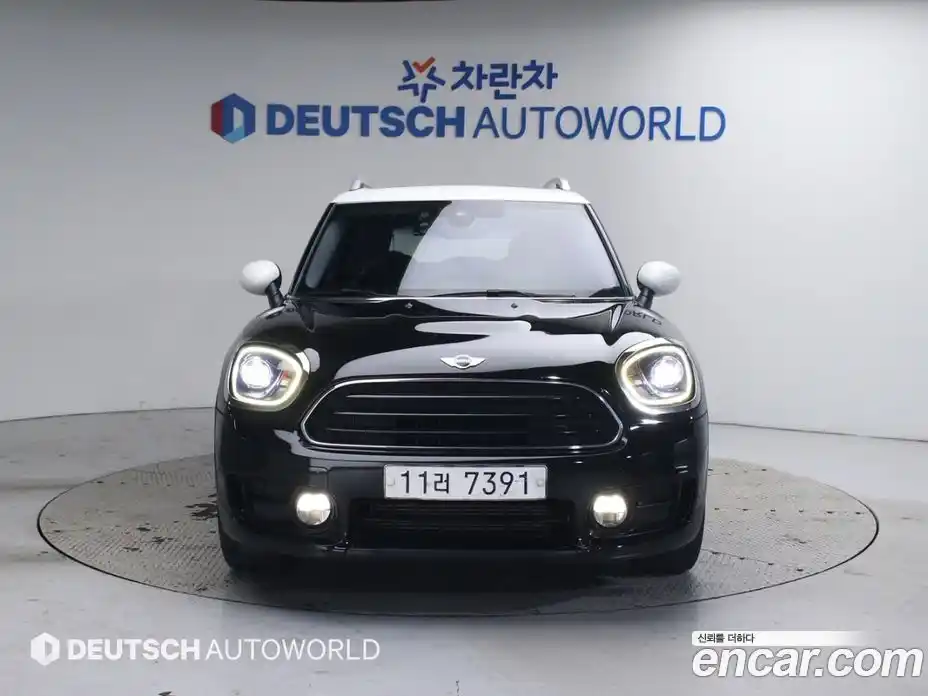 Mini Countryman 2018 2.0 Автомат в Москве № 189593, фото 3