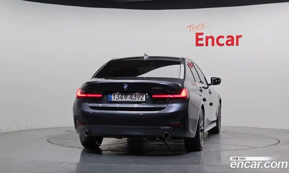 BMW 3-Series 2022 2.0 Автомат в Москве № 191363, фото 6