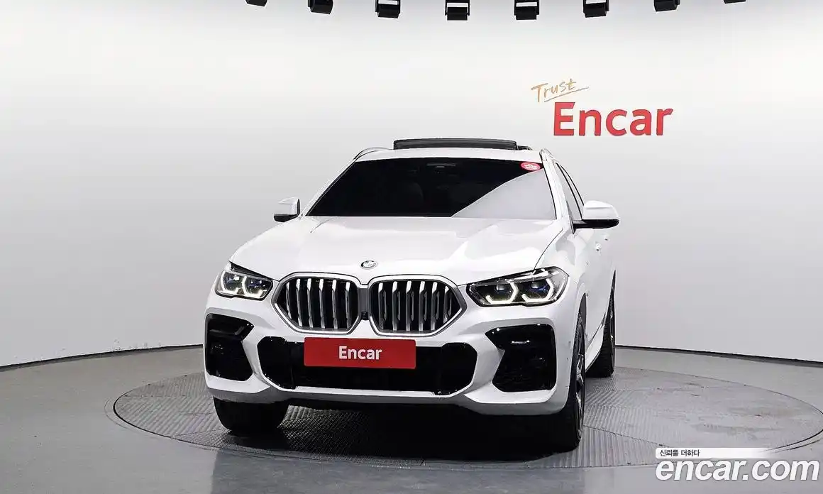 BMW X6 2023 3.0 Автомат в Москве № 192868, фото 5