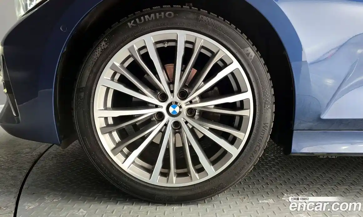 BMW 3-Series 2022 2.0 Автомат в Москве № 193141, фото 16