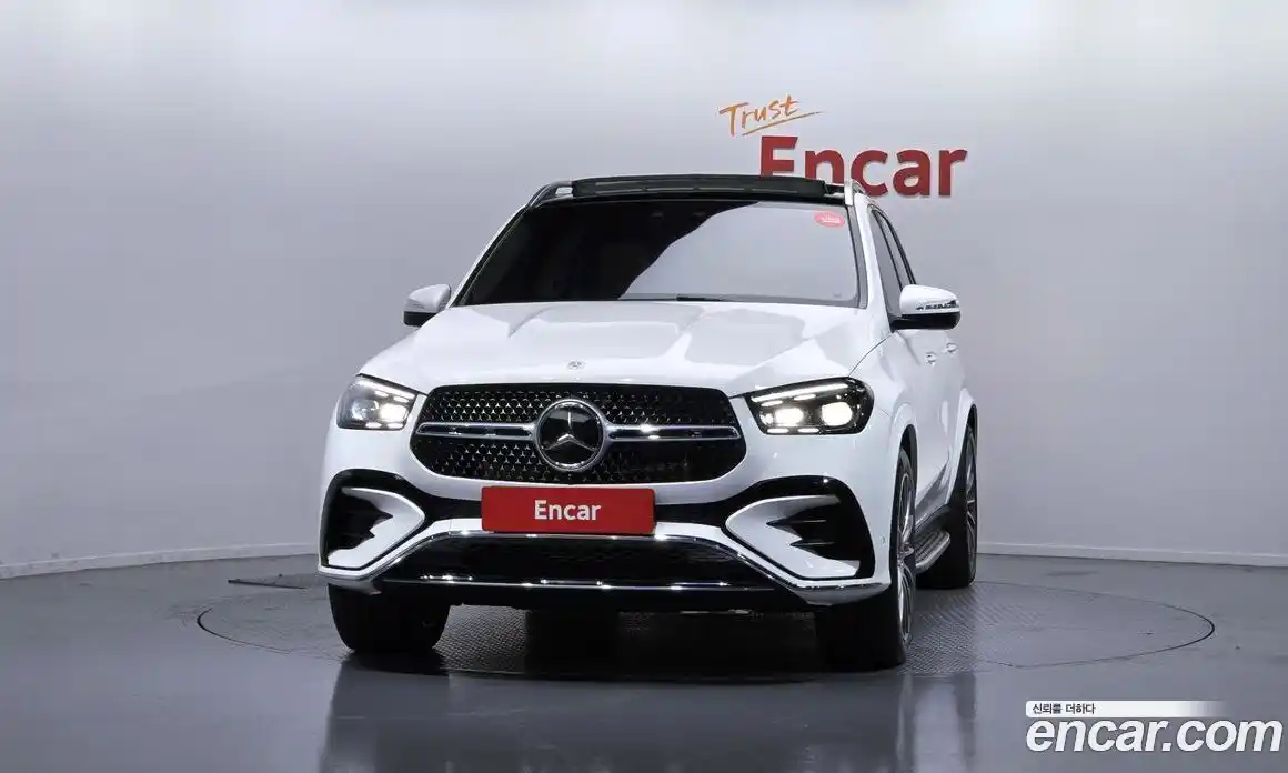 Mercedes-Benz GLE-Class 2025 3.0 Автомат в Москве № 193842, фото 3