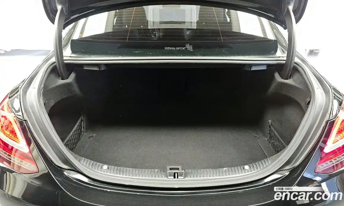 Mercedes-Benz C-Class 2020 2.0 Автомат в Москве № 194045, фото 17