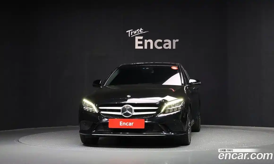 Mercedes-Benz C-Class 2020 2.0 Автомат в Москве № 194045, фото 20