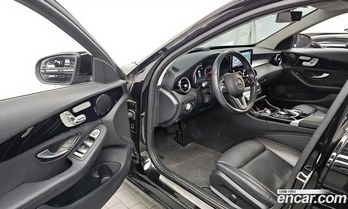 Mercedes-Benz C-Class 2020 2.0 Автомат в Москве № 194045, фото 8