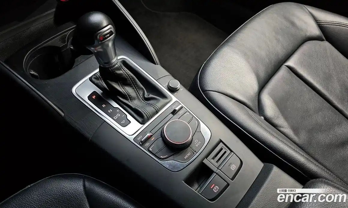 Audi A3 2015 1.6 Автомат в Москве № 194077, фото 11