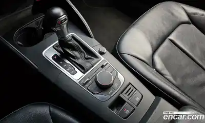 Audi A3 2015 1.6 Автомат в Москве № 194077, миниатюра 11