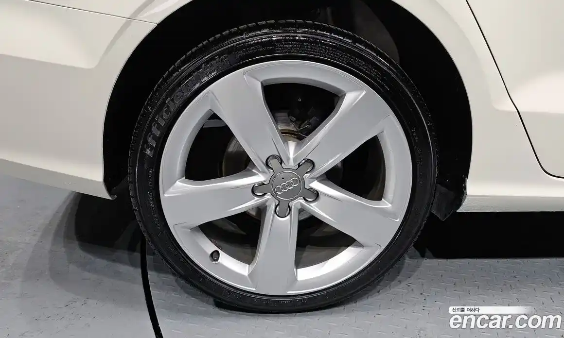 Audi A3 2015 1.6 Автомат в Москве № 194077, фото 12