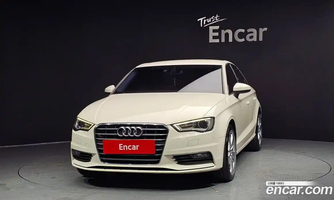 Audi A3 2015 1.6 Автомат в Москве № 194077, фото 4