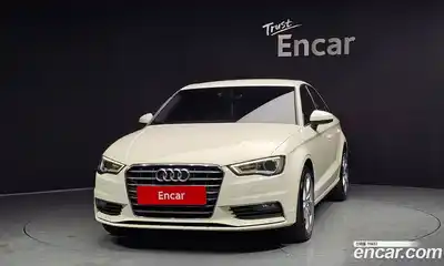 Audi A3 2015 1.6 Автомат в Москве № 194077, миниатюра 4