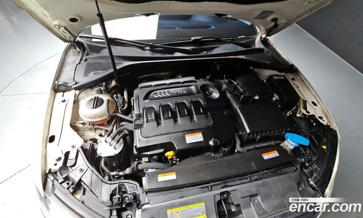 Audi A3 2015 1.6 Автомат в Москве № 194077, фото 6