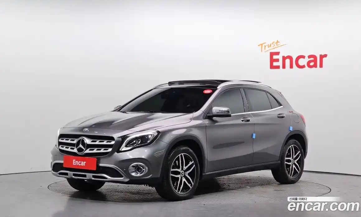 Mercedes-Benz GLA-Class 2019 2.0 Автомат в Москве № 195213, фото 15