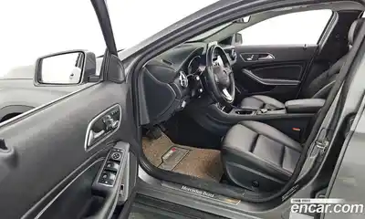 Mercedes-Benz GLA-Class 2019 2.0 Автомат в Москве № 195213, миниатюра 9