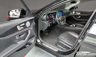 Mercedes-Benz E-Class 2019 2.0 Автомат в Москве № 195267, миниатюра 12