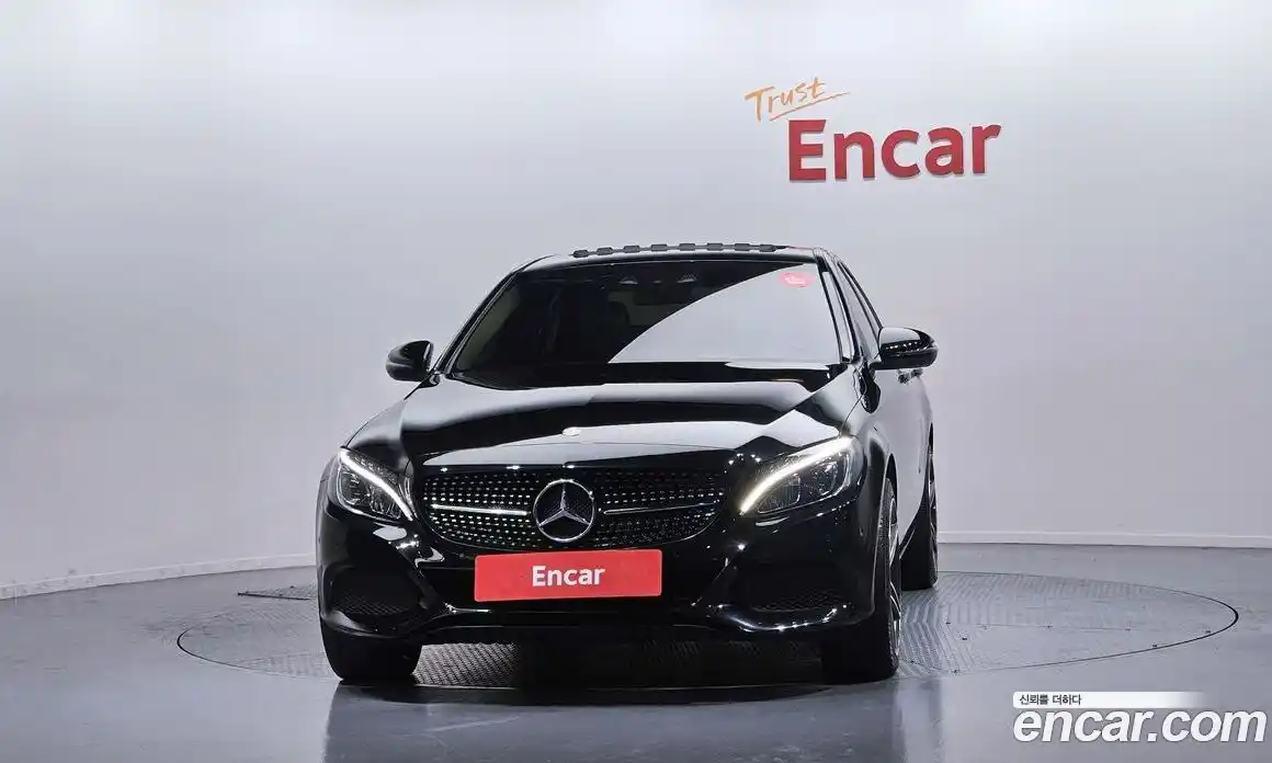 Mercedes-Benz C-Class 2017 2.0 Автомат в Москве № 195424, фото 12