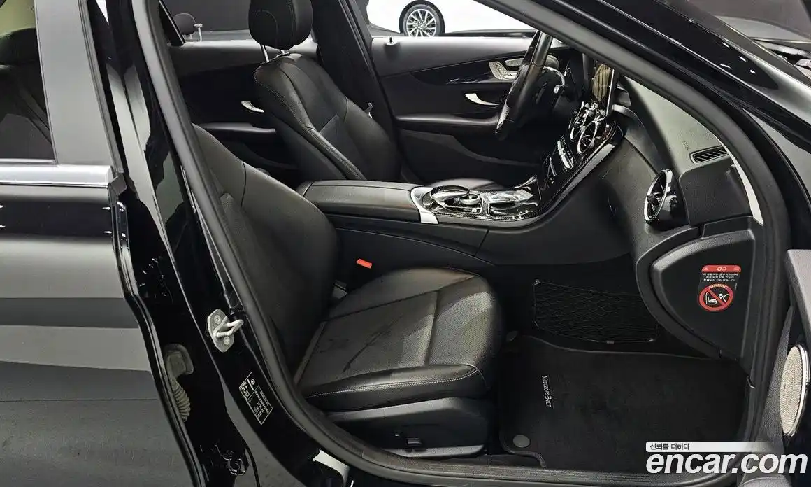 Mercedes-Benz C-Class 2017 2.0 Автомат в Москве № 195424, фото 19