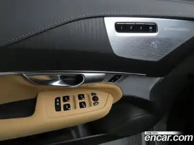 Volvo XC90 2024 2.0 Автомат в Москве № 195829, миниатюра 12