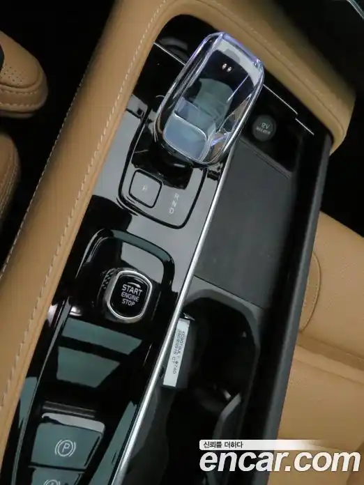 Volvo XC90 2024 2.0 Автомат в Москве № 195829, фото 9