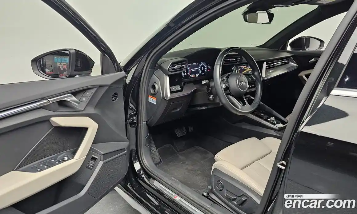 Audi A3 2023 2.0 Автомат в Москве № 196067, фото 17