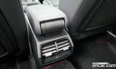 Audi Q3 2020 2.0 Автомат в Москве № 196343, миниатюра 3