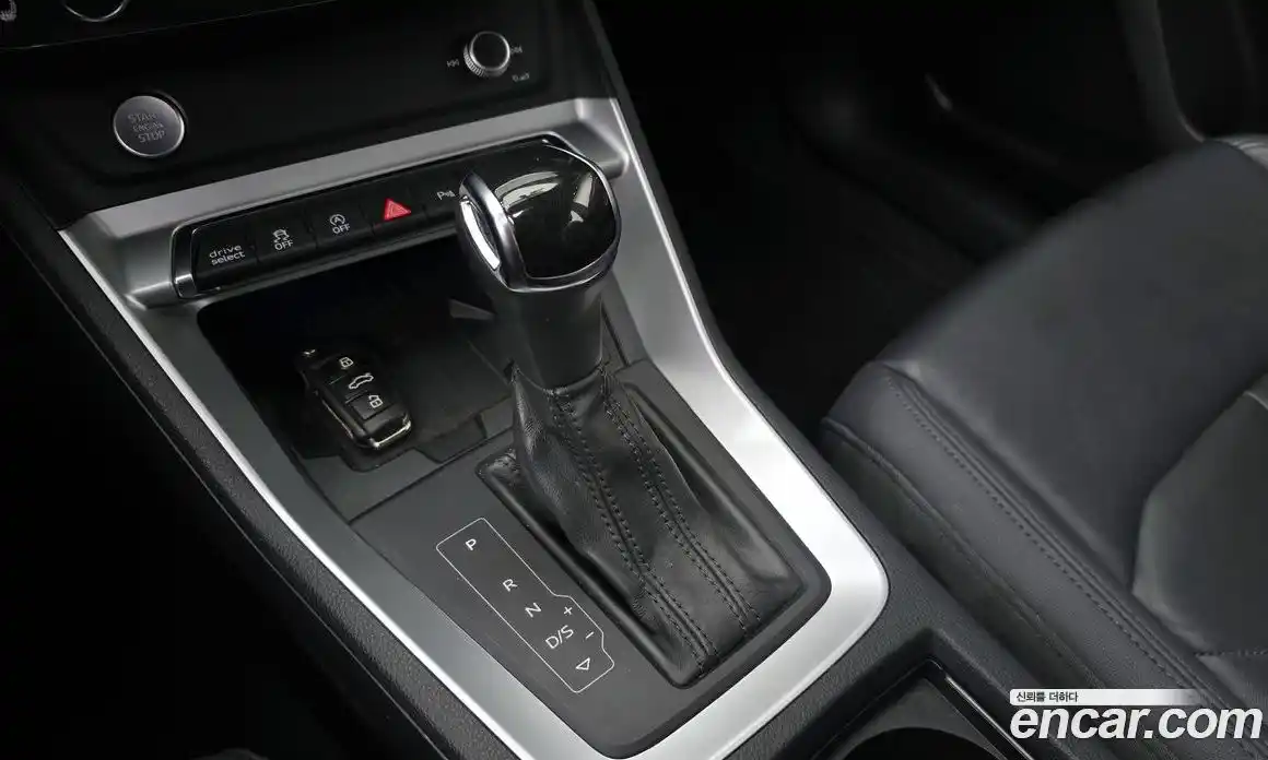 Audi Q3 2020 2.0 Автомат в Москве № 196343, фото 4