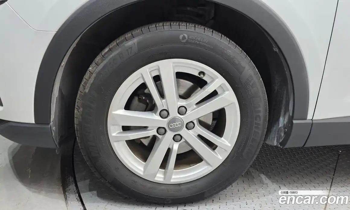 Audi Q3 2020 2.0 Автомат в Москве № 196343, фото 6