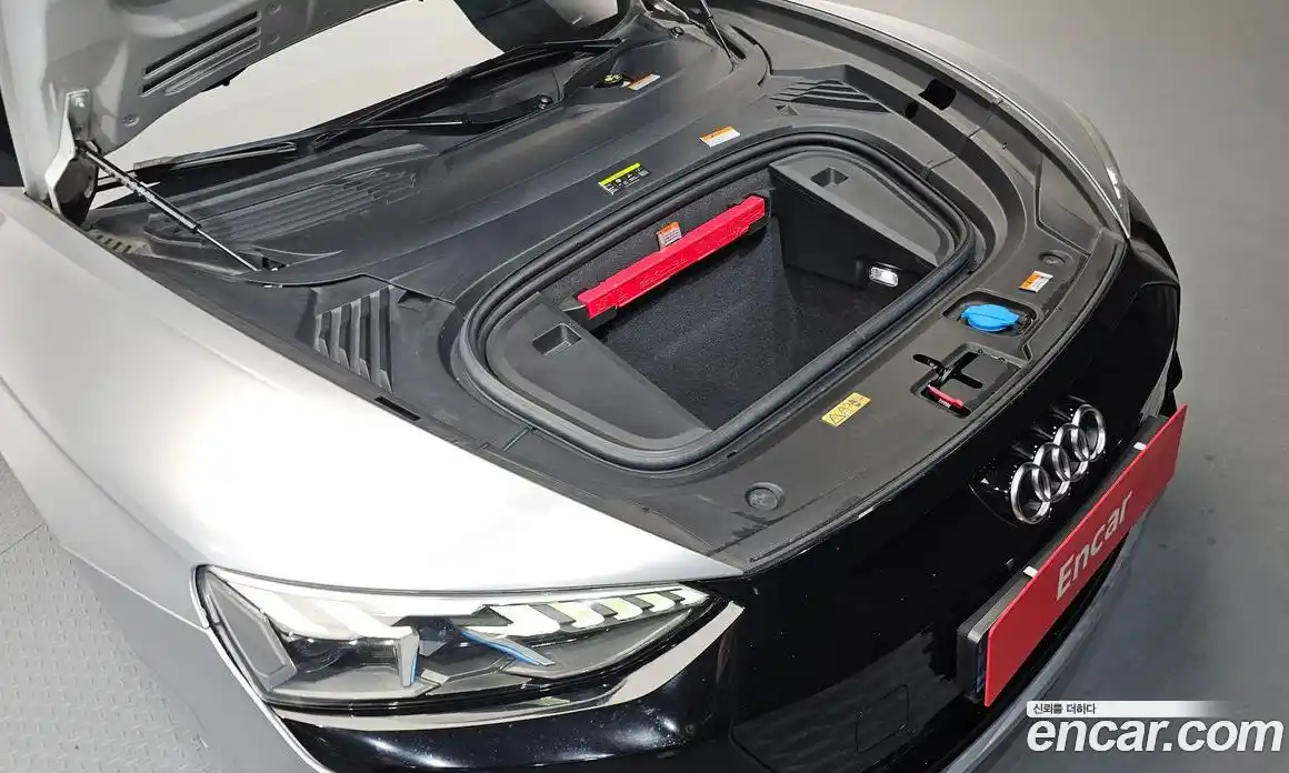 Audi e-tron GT 2022 0.1 Автомат в Москве № 196634, фото 5