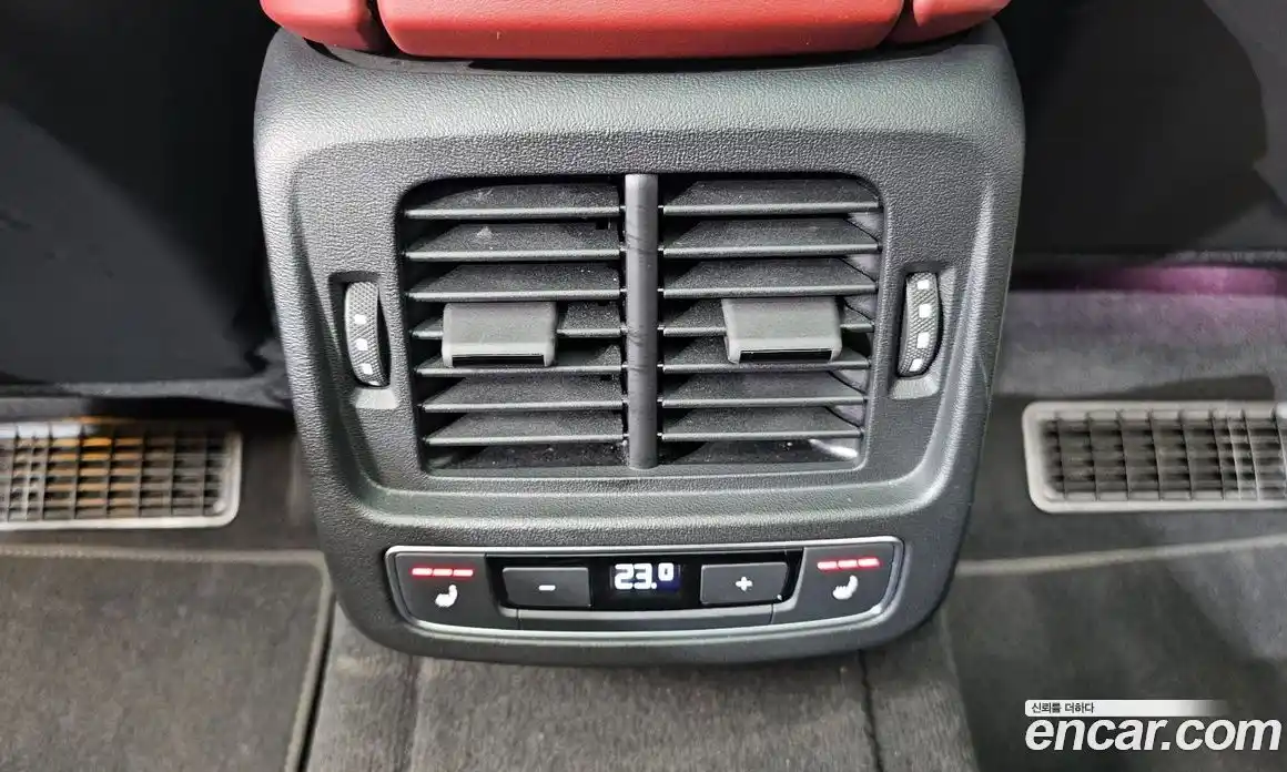 Audi e-tron GT 2022 0.1 Автомат в Москве № 196634, фото 10