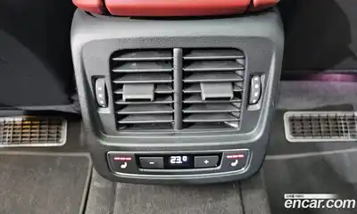 Audi e-tron GT 2022 0.1 Автомат в Москве № 196634, миниатюра 10