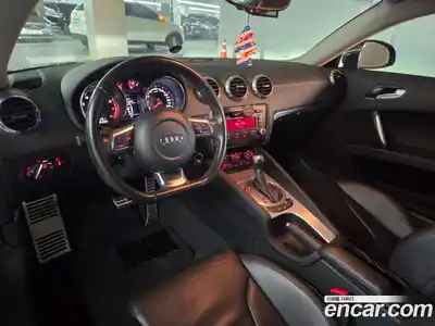 Audi TT 2010 2.0 Автомат в Москве № 196797, миниатюра 12